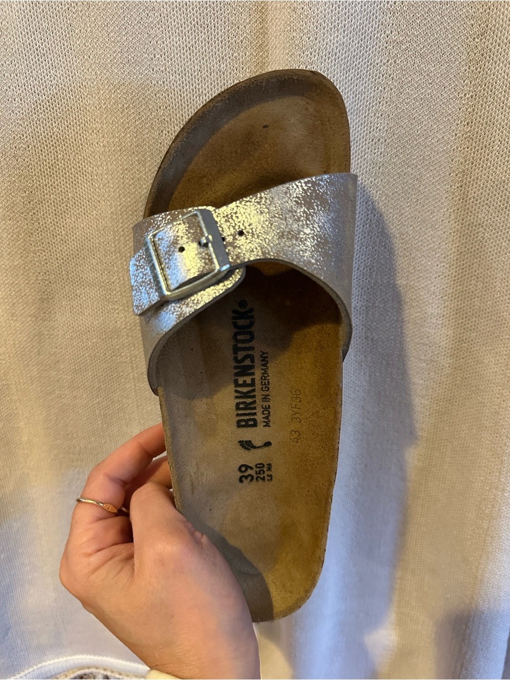 Birkenstock Madrid Big Buckle Sandal
Women US 8-8.5/ EU 39 - Picture 5 of 5